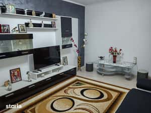 Apartament 3 camere etaj 2, zona Vidin, renovat 2022 — miniatura 5