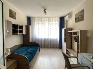 Garsonieră de închiriat, mobilată, Micro 40, zona Shopping City — miniatura 2