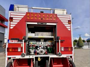 Masina de pompieri Mercedes Actros, echipata si inmatriculata — miniatura 6