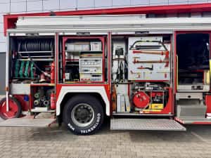 Masina de pompieri Mercedes Actros, echipata si inmatriculata — miniatura 8