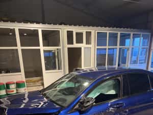 Vand Mercedes c 6.3S amg avariat — miniatura 5