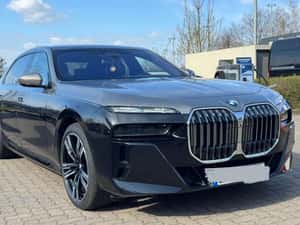 BMW 740 Diesel Automată, 99.898 km, 286 cp, 2023 — miniatura 3