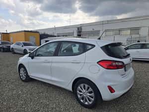 Ford Fiesta Manuală 75 HP Benzină — miniatura 5