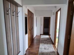 Apartament 3 camere în Răcădau, zonă liniștită — miniatura 6