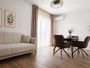 Apartament PREMIUM 2 camere Vivat Residence(parcare subterană inclus) — miniatura 1