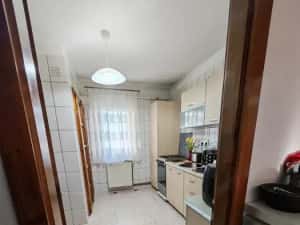 3 cam dec 2 bai centrala proprie boxa zona Parvan Complex Studentesc — miniatura 2