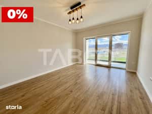 Apartament 3 camere 2 bai  cu priveliste spre munti si loc de parcare — miniatura 4