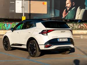 KIA SPORTAGE MY2024, 61 000 KM, 1.6 T-GDI 180 cai tractiune fata — miniatura 2