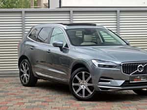 Volvo XC60 T8 Twin Engine AWD Geartronic Inscription — miniatura 3
