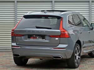 Volvo XC60 T8 Twin Engine AWD Geartronic Inscription — miniatura 6