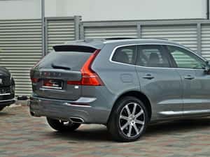 Volvo XC60 T8 Twin Engine AWD Geartronic Inscription — miniatura 7