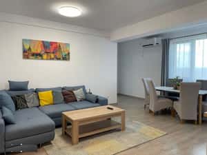 Apartament 2 camere 75mp, zona Strand — miniatura 2