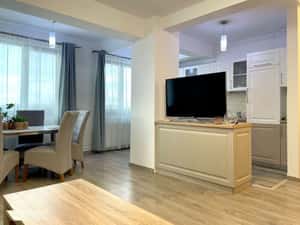 Apartament 2 camere 75mp, zona Strand — miniatura 3