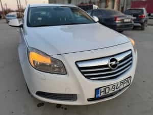 Opel Insignia 2.0 euro5 2012 avariat lovit avariate — miniatura 9