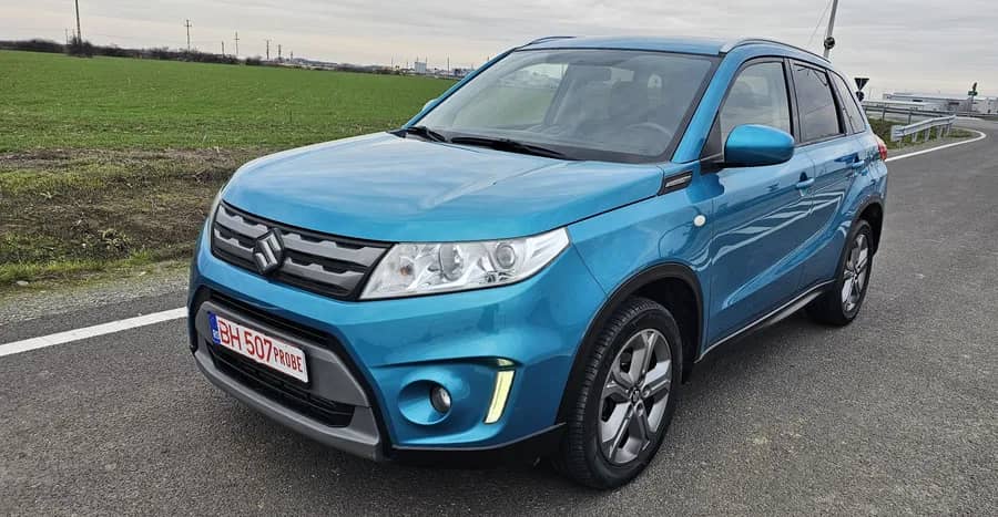 Suzuki VITARA 1.6 DDIS V+TOP 4x4 Automat — fotografie 1 din 10
