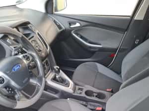 Vând Ford Focus Combi — miniatura 4