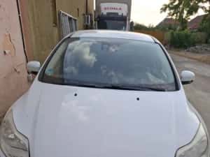 Vând Ford Focus Combi — miniatura 10