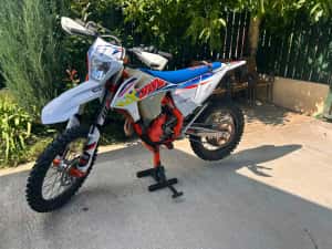KTM EXC-F 250 Sixdays 2021 — miniatura 4