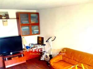 Apartament 4 camere decomandat su.84mp.Faleza Nord Pescarie