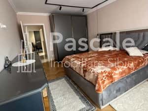 APARTAMENT DE INCHIRIAT, ELEGANT CU VEDERE CĂTRE PARCUL SUB ARINI — miniatura 5