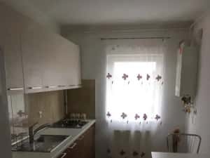 De inchiriat apartament 1 camera in zona Soarelui — miniatura 3
