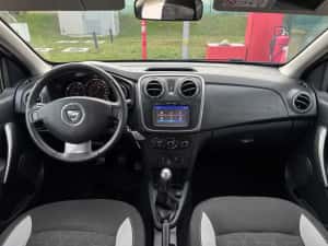 Dacia Sandero STEPWAY / 0.9 tCe / KM GARANTANTI / AC / Navigatie — miniatura 5