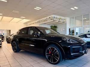 Porsche Cayenne SUV, 2022, 75.554 km — miniatura 1