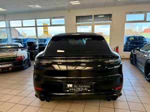 Porsche Cayenne SUV, 2022, 75.554 km — miniatura 4