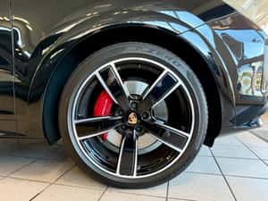 Porsche Cayenne SUV, 2022, 75.554 km — miniatura 6