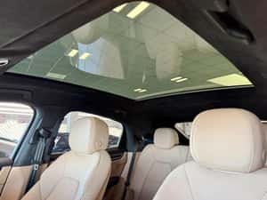 Porsche Cayenne SUV, 2022, 75.554 km — miniatura 7