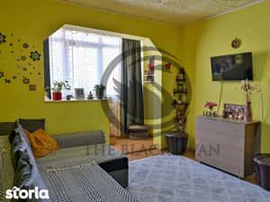 Apartament cu 3 camere de vanzare | Mobilat | Malu Rosu | Comision 0% — miniatura 4