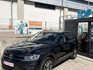 Volkswagen Tiguan Automată 180 HP Benzină