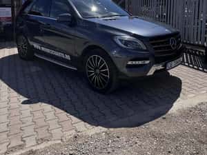 Mercedes-Benz ML 350 — miniatura 4