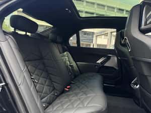 BMW 740 - Second Hand, 21,980 km, 2025 — miniatura 5