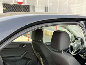 Skoda Rapid 2015-1.2 benzina-176.000 km-90CP — miniatura 5