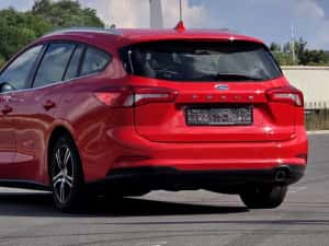 Ford Focus 1.5 TDI - 119.000 km — miniatura 5