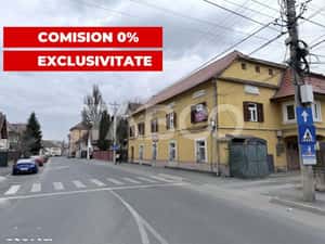 Apartament 3 camere 78 mp utili acces auto in curte Strada Dealului