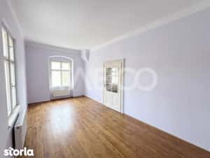 Apartament 3 camere 78 mp utili acces auto in curte Strada Dealului — miniatura 6