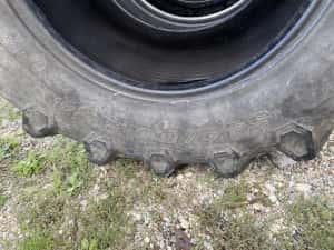 540/65r24 — miniatura 4