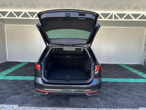 Volkswagen Passat 2020, Gri, 129.000 km — miniatura 4