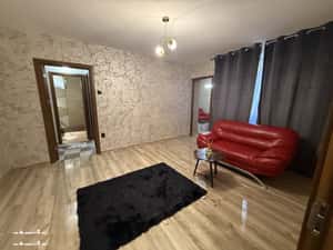 Apartament 3 camere etaj 1/4 Calea Severinului — miniatura 3