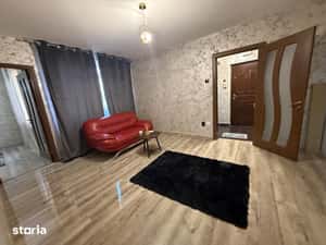 Apartament 3 camere etaj 1/4 Calea Severinului — miniatura 4