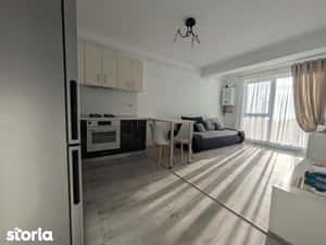 Apartament 2 camere, loc de parcare  privat — miniatura 4