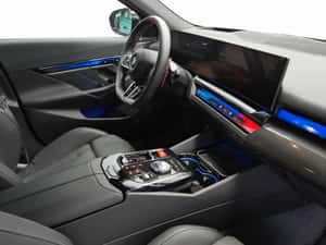 BMW M5 Automată 585 HP Hibrid (B/E) - Preț 119.992 EUR — miniatura 4