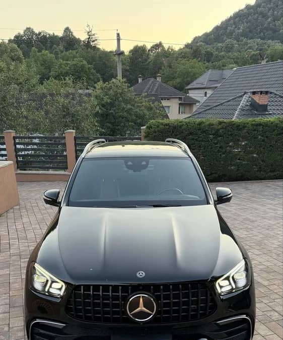 Mercedes Benz GLE 350 d — fotografie 1 din 10