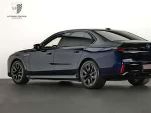 BMW M760 Hibrid 2023, 40.858 km, Automată, Negru — miniatura 4