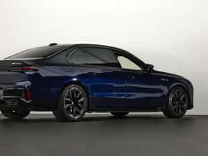 BMW M760 Hibrid 2023, 40.858 km, Automată, Negru — miniatura 5