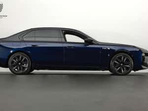 BMW M760 Hibrid 2023, 40.858 km, Automată, Negru — miniatura 6