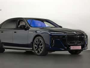 BMW M760 Hibrid 2023, 40.858 km, Automată, Negru — miniatura 7
