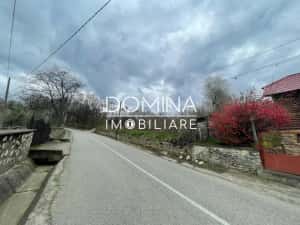 Vânzare teren intravilan - Runcu - oportunitate într-o zonă turistică deosebită — miniatura 7